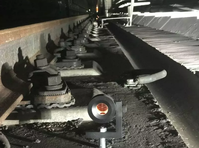 監測棱鏡 監測棱鏡